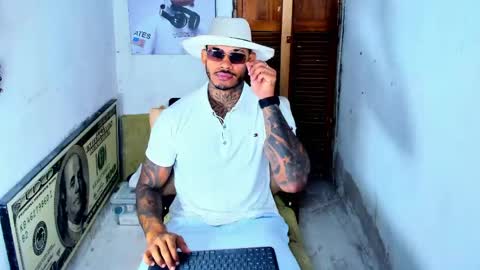 Jacobo online show from 04-29-26, 03:32