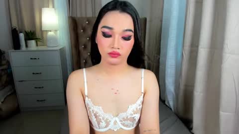 Snapshot of indestructabletrixie chatting on 12-18-24, 05:37 indestructabletrixie online show from 12-18-24, 05:37