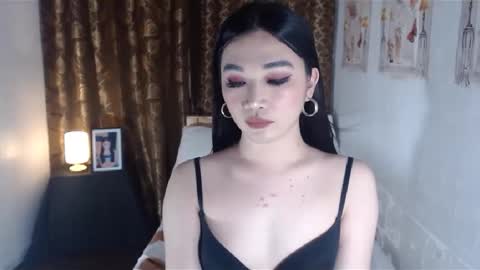 Snapshot of indestructabletrixie chatting on 01-07-25, 03:35 indestructabletrixie online show from 01-07-25, 03:35