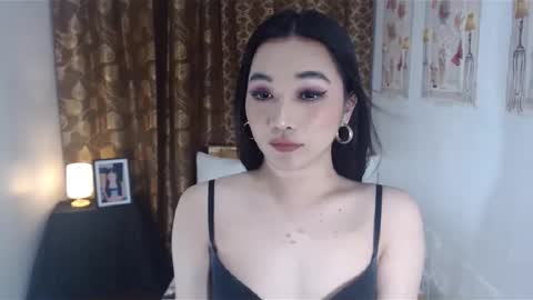 Snapshot of indestructabletrixie chatting on 01-07-25, 09:46 indestructabletrixie online show from 01-07-25, 09:46