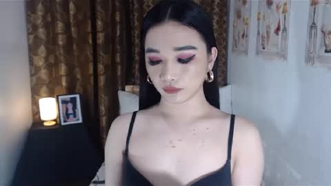 Snapshot of indestructabletrixie chatting on 01-09-25, 11:34 indestructabletrixie online show from 01-09-25, 11:34