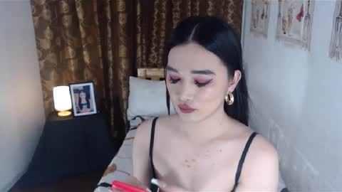 Snapshot of indestructabletrixie chatting on 01-12-25, 06:17 indestructabletrixie online show from 01-12-25, 06:17