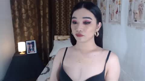 Snapshot of indestructabletrixie chatting on 01-16-25, 06:48 indestructabletrixie online show from 01-16-25, 06:48