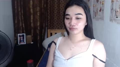 Snapshot of indestructabletrixie chatting on 01-18-25, 08:41 indestructabletrixie online show from 01-18-25, 08:41