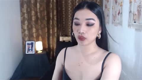 Snapshot of indestructabletrixie chatting on 01-27-25, 03:39 indestructabletrixie online show from 01-27-25, 03:39