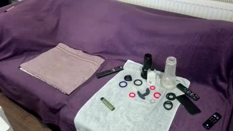 indian_exhibitionist online show from 10-04-25, 08:51