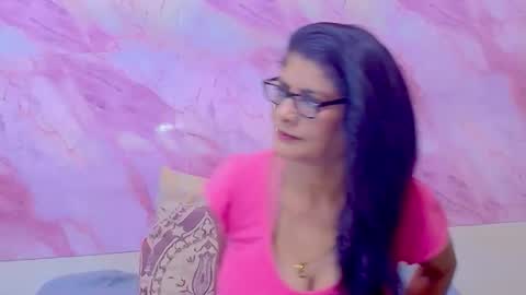 Femiez online show from 11-01-25, 05:20