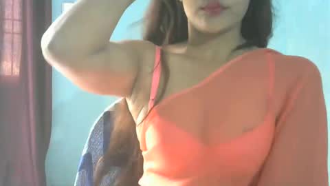 indiananu23 online show from 12-19-24, 05:51