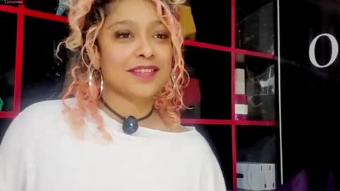 Snapshot of indianbeauty27_ chatting on 07-05-26, 04:19 Nikki online show from 07-05-26, 04:19