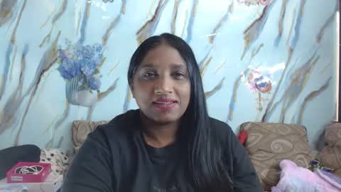 Snapshot of indianblue3 chatting on 06-11-26, 08:34 tracy online show from 06-11-26, 08:34