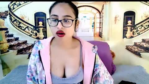 Snapshot of indianbootylicious1 chatting on 06-24-26, 06:01 nala online show from 06-24-26, 06:01