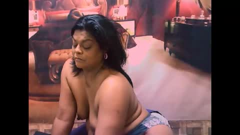 Snapshot of indiancherrypie chatting on 04-23-26, 12:29 indiancherrypie online show from 04-23-26, 12:29