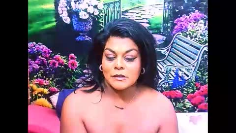 Snapshot of indiancherrypie chatting on 04-27-26, 12:30 indiancherrypie online show from 04-27-26, 12:30