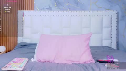 LITTLE AINHOA  online show from 01-09-26, 07:26