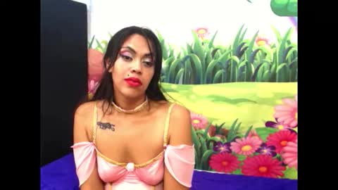 Snapshot of indiandesire4u69 chatting on 10-23-25, 09:02 Lia online show from 10-23-25, 09:02