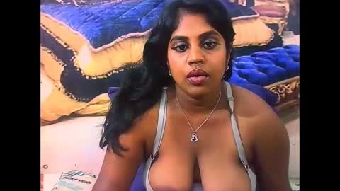 Snapshot of indiandiva27 chatting on 02-09-26, 06:45 indiandiva27 online show from 02-09-26, 06:45