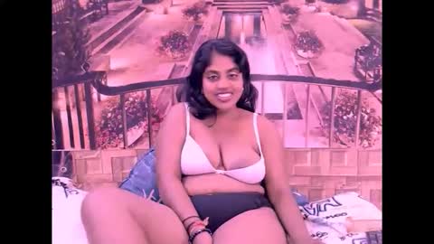 Snapshot of indiandiva27 chatting on 02-12-26, 07:03 indiandiva27 online show from 02-12-26, 07:03