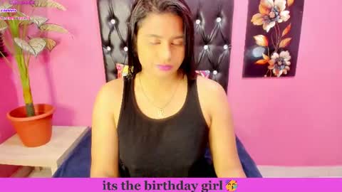 Snapshot of indianflame chatting on 07-20-26, 07:00 PARADISEQUEEN online show from 07-20-26, 07:00