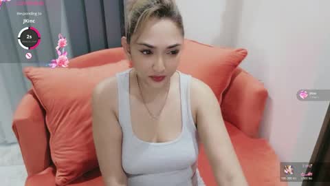 Snapshot of indianromance chatting on 05-25-26, 03:18 Yazmin online show from 05-25-26, 03:18