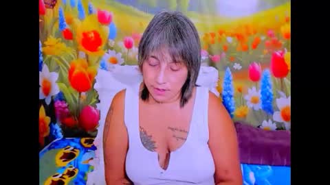 indianroxy27 online show from 03-18-26, 06:05