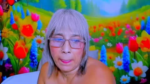 Snapshot of indianroxy27 chatting on 06-14-26, 02:52 indianroxy27 online show from 06-14-26, 02:52