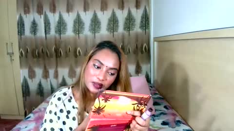 goddess online show from 02-15-25, 01:10