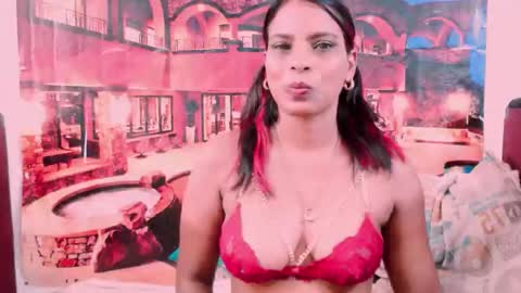 Snapshot of indiansexyass4u2luv chatting on 02-01-25, 10:05 indiansexyass4u2luv online show from 02-01-25, 10:05