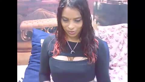 Snapshot of indiansexyass4u2luv chatting on 02-24-25, 03:31 indiansexyass4u2luv online show from 02-24-25, 03:31