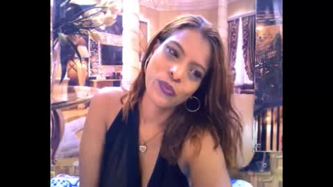 indiansexyass4u2luv online show from 04-11-26, 07:51