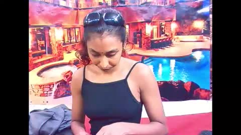 indiansexybutt4u2luv online show from 03-29-26, 06:02