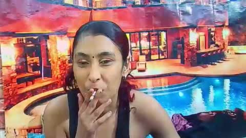 Snapshot of indiansexybutt4u2luv chatting on 06-05-26, 06:52 indiansexybutt4u2luv online show from 06-05-26, 06:52