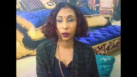 Snapshot of indiansexybutt4u2luv chatting on 07-07-26, 06:47 indiansexybutt4u2luv online show from 07-07-26, 06:47