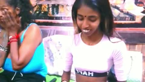 indiansexyslender4u2luv online show from 09-19-25, 05:42