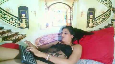 Snapshot of indiansexysmyle chatting on 01-16-26, 09:08 Azi online show from 01-16-26, 09:08