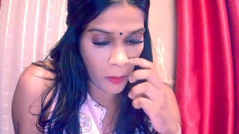 Snapshot of indiansexyy21 chatting on 07-12-26, 08:49 indiansexyy21 online show from 07-12-26, 08:49