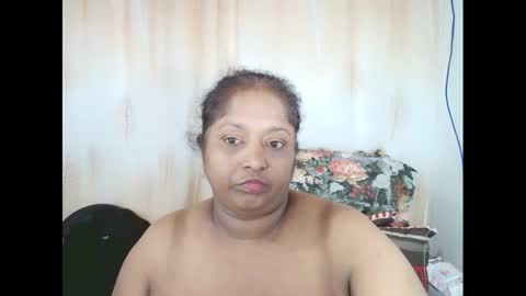 Snapshot of indiantasha chatting on 01-07-25, 10:41 indiantasha online show from 01-07-25, 10:41