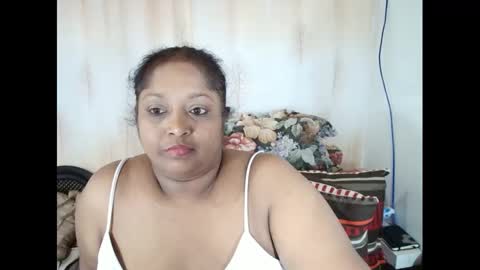 Snapshot of indiantasha chatting on 01-22-25, 10:37 indiantasha online show from 01-22-25, 10:37