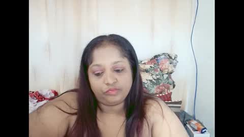 Snapshot of indiantasha chatting on 02-14-25, 07:02 indiantasha online show from 02-14-25, 07:02