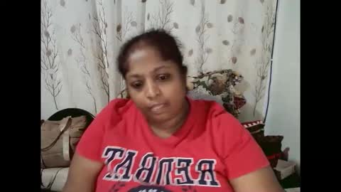 Snapshot of indiantasha chatting on 09-16-25, 06:20 indiantasha online show from 09-16-25, 06:20