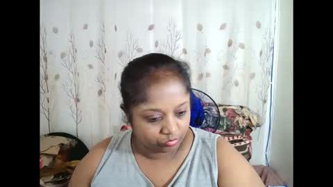 Snapshot of indiantasha chatting on 10-30-25, 11:49 indiantasha online show from 10-30-25, 11:49