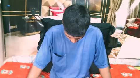 Snapshot of indianthuggin chatting on 06-11-26, 06:39 BabyFace online show from 06-11-26, 06:39