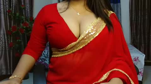Snapshot of indiantina chatting on 10-24-25, 04:14 tina online show from 10-24-25, 04:14