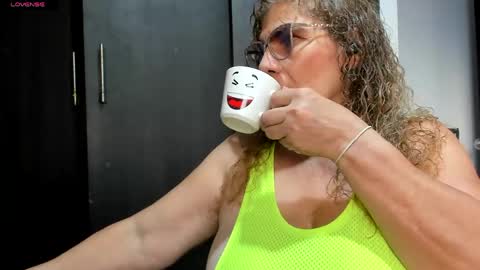 Snapshot of indiraa_channell chatting on 04-29-26, 10:49 indiraa_channell online show from 04-29-26, 10:49