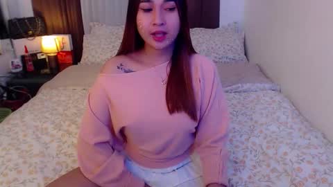 Snapshot of infernoglow_vex chatting on 11-30-25, 05:22 Ms. Vex online show from 11-30-25, 05:22