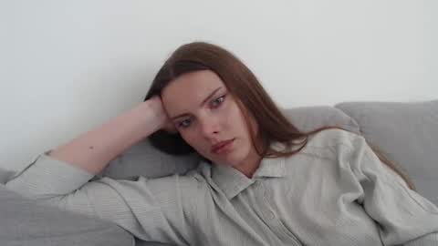 Sweet girl online show from 04-21-26, 08:31