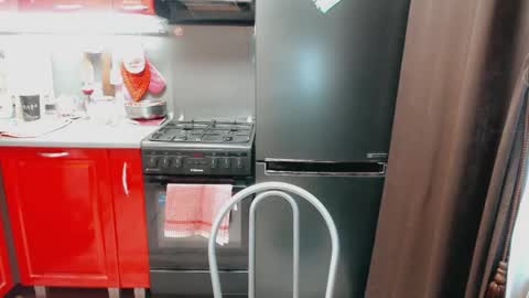 Snapshot of infinity_loveliness chatting on 01-12-25, 11:39 Infinity online show from 01-12-25, 11:39