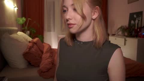 Snapshot of infinitysoul_ chatting on 01-14-25, 07:00 Alexa.. Inst Fansly infinitysoul online show from 01-14-25, 07:00