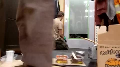 Snapshot of info_chat chatting on 12-14-25, 01:44 sir. Grummps online show from 12-14-25, 01:44