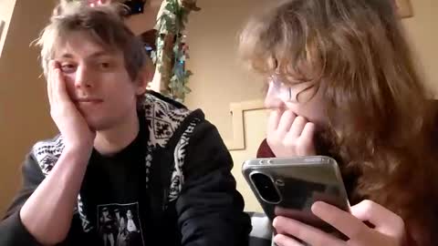 Snapshot of info_chat chatting on 02-07-26, 08:34 sir. Grummps online show from 02-07-26, 08:34