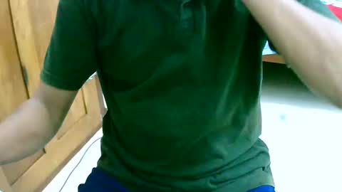 Snapshot of ingloriousuncut chatting on 12-09-24, 04:37 Inglorious Hairy Uncut online show from 12-09-24, 04:37